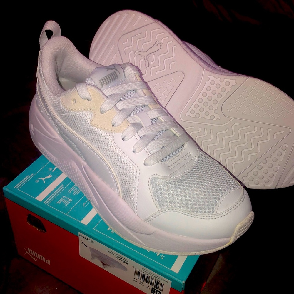 Puma shoes (BRAND NEW)